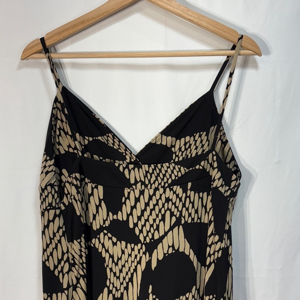 🦆 Ann Taylor Black and Tan knit strappy Maxi Dress - Picture 8 of 11